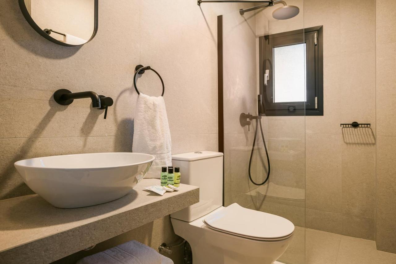 Skala Hotel ภายนอก รูปภาพ